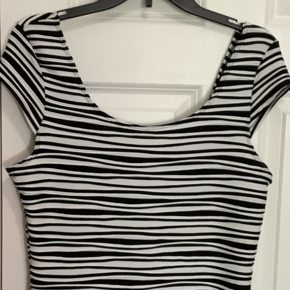 BRAT Star Dress - Picture 2 of 6